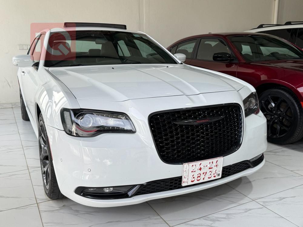 كرايسلر 300